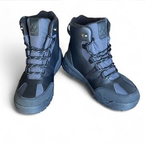 COLUMBIA Men's  Black Waterproof Insulated Boots 9.5, 200 grams. NWOT in Box